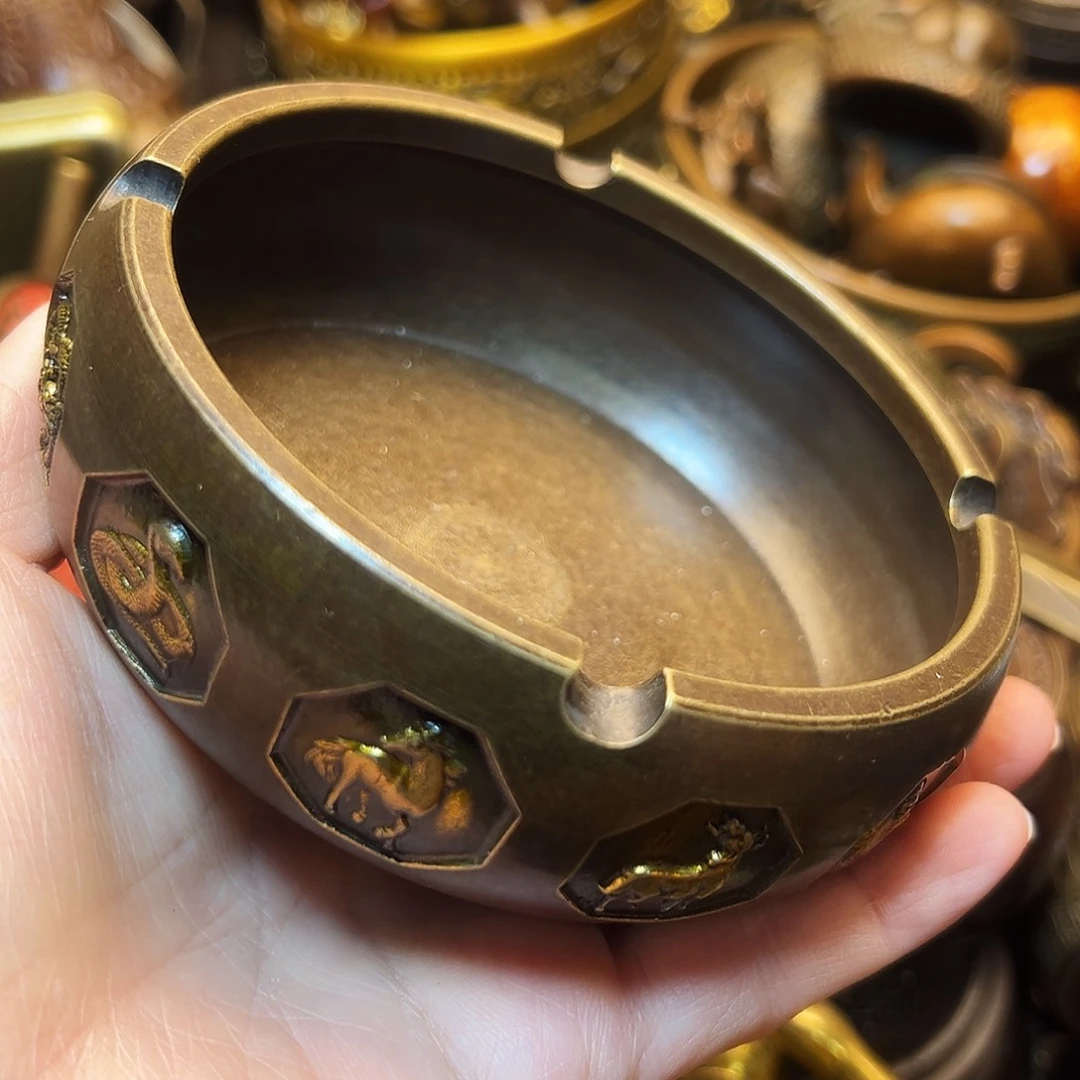 精美铜器工艺品等