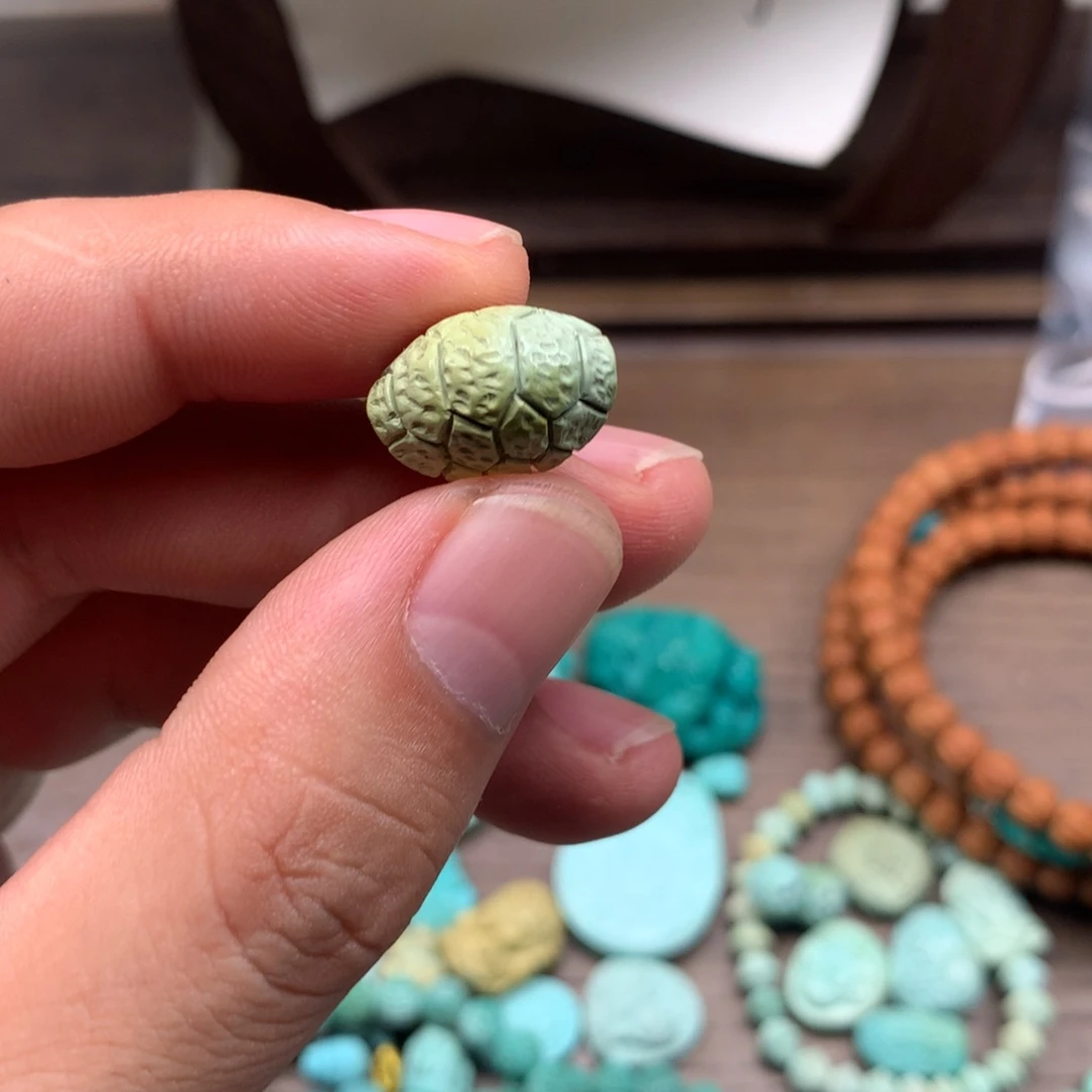 未镶嵌绿松石雕刻