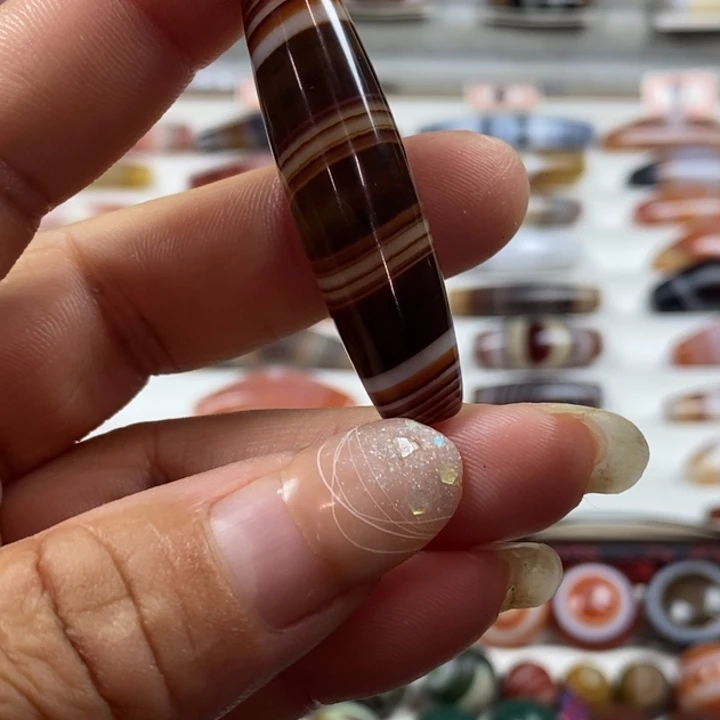 玛瑙/玉髓未镶嵌珠宝半成品