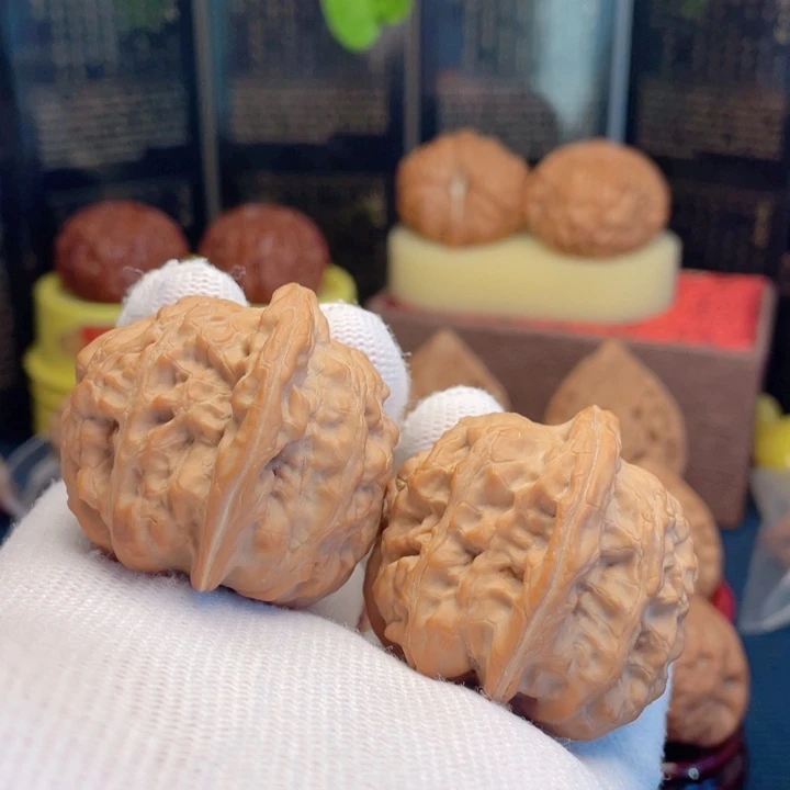 吊坠文玩核桃37全品赤龙鸡心