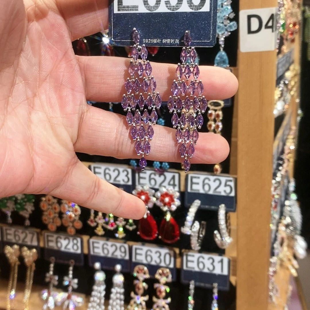 【闪购商品】纯铜925银锆石简****a