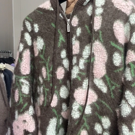 皇室长拉绒咖色连帽开衫