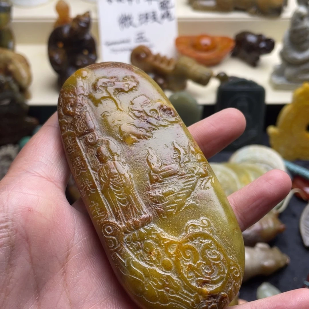 蛇纹石玉未镶嵌颈饰