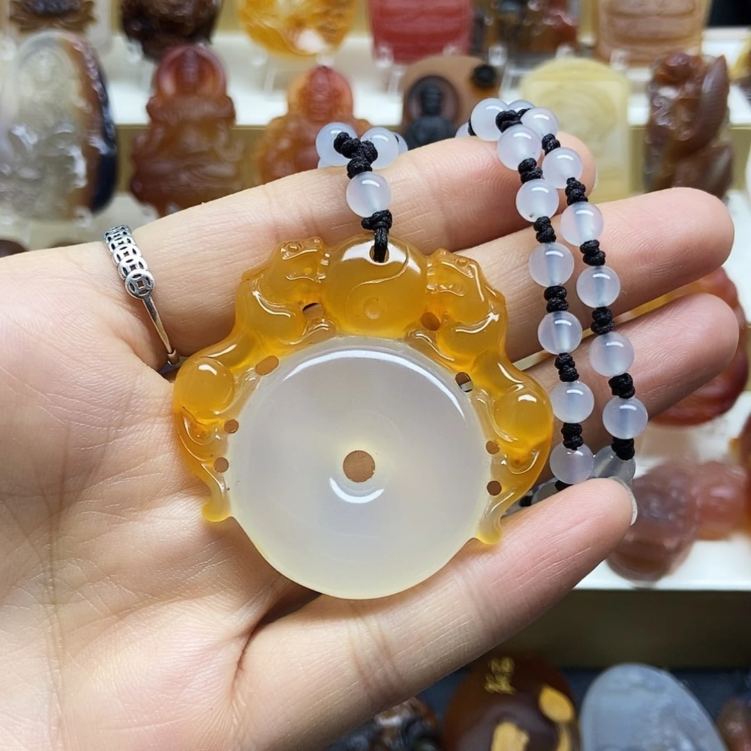 玛瑙/玉髓未镶嵌颈饰