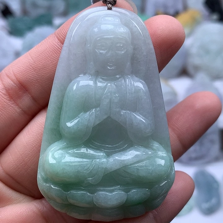 翡翠未镶嵌颈饰大日如来福利卡厚11+