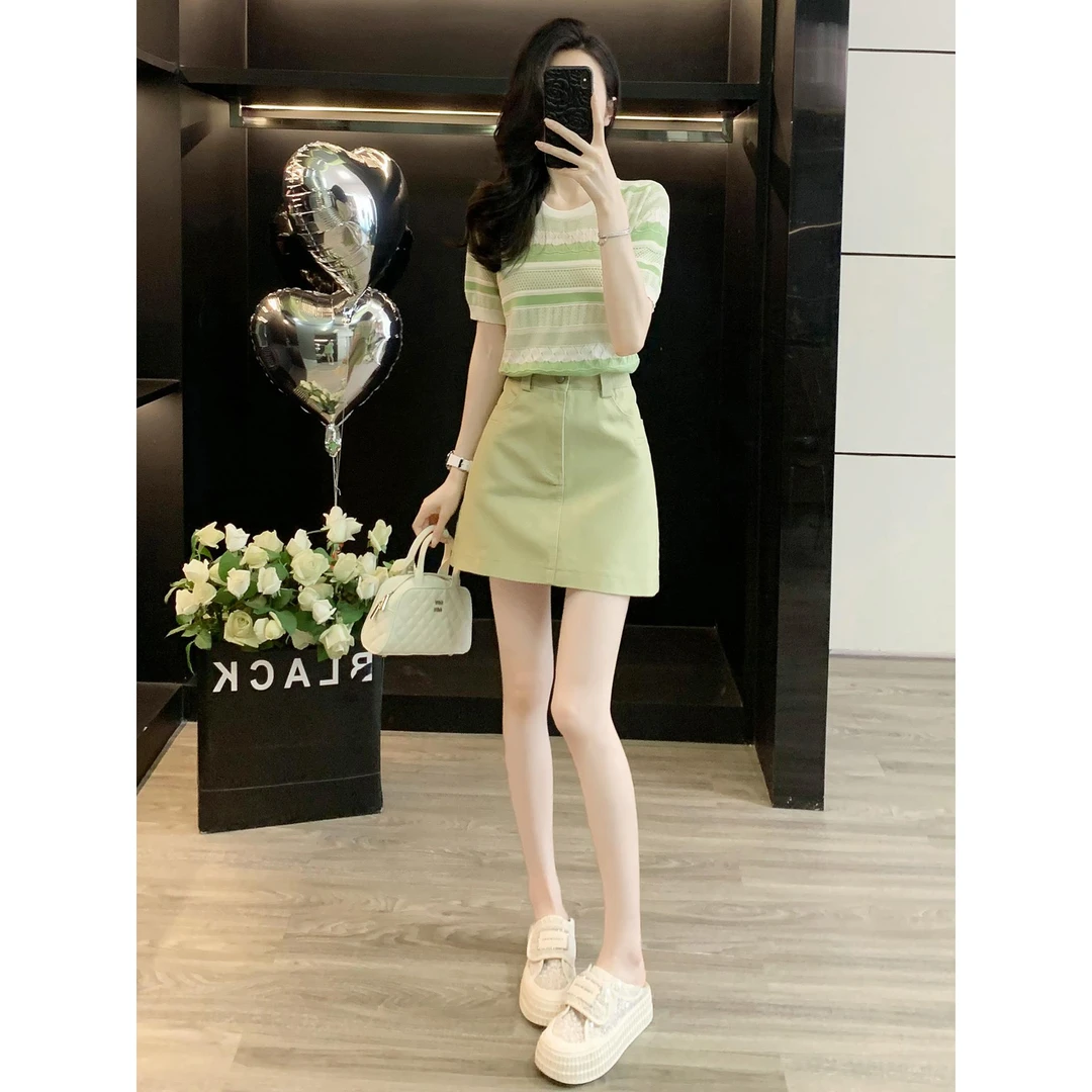 小个子夏装穿搭一整套减龄甜美绿色条纹针织短袖A字短裙两件套装
