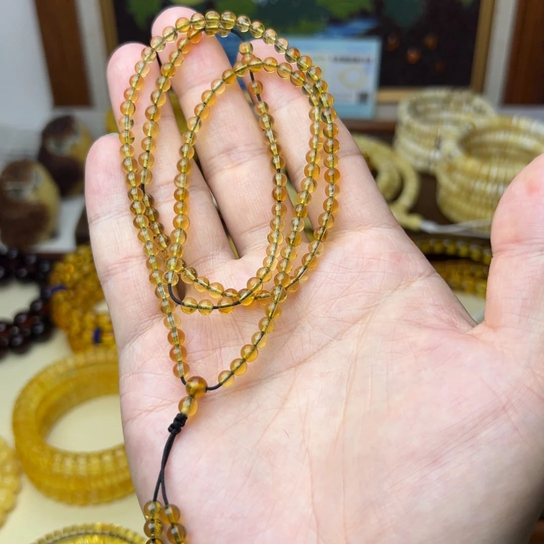 琥珀裸石未镶嵌蓝珀项链 多样发其一