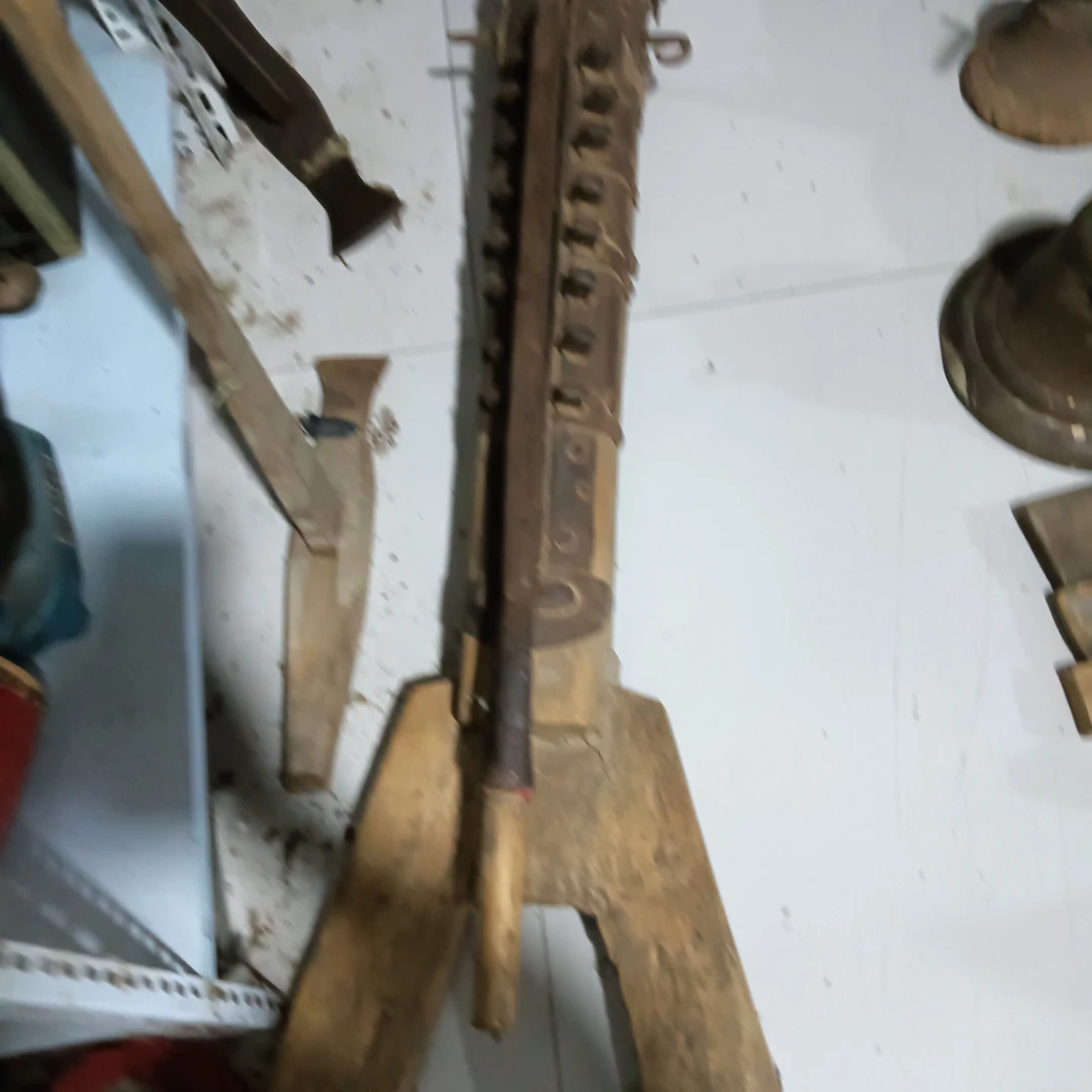 下乡收来的农村用土柸磨具，保存完整一物一接