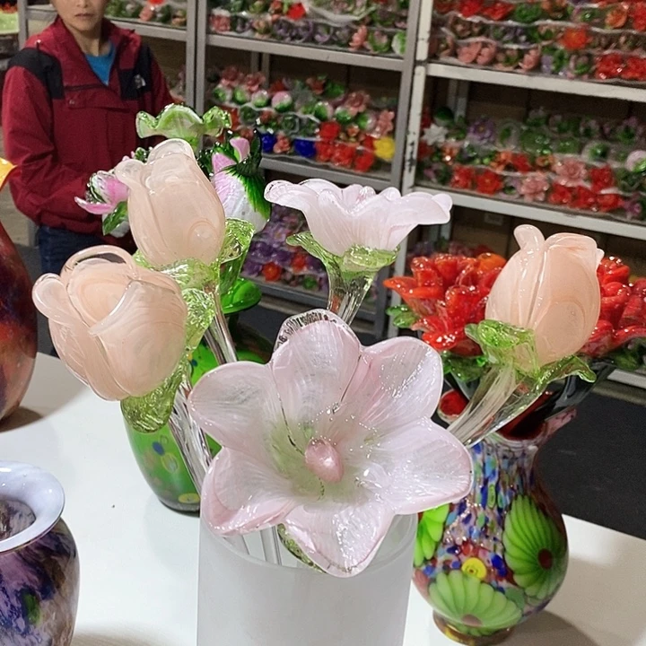 百合花5支好看漂亮