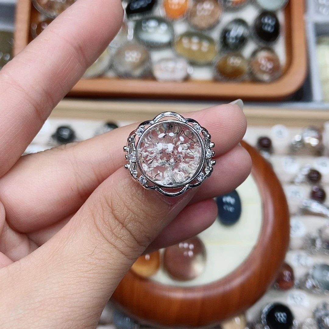 ****颈饰水晶未镶嵌水晶