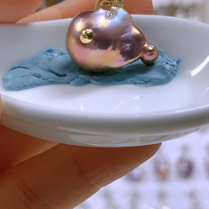 淡水珍珠颈饰合金