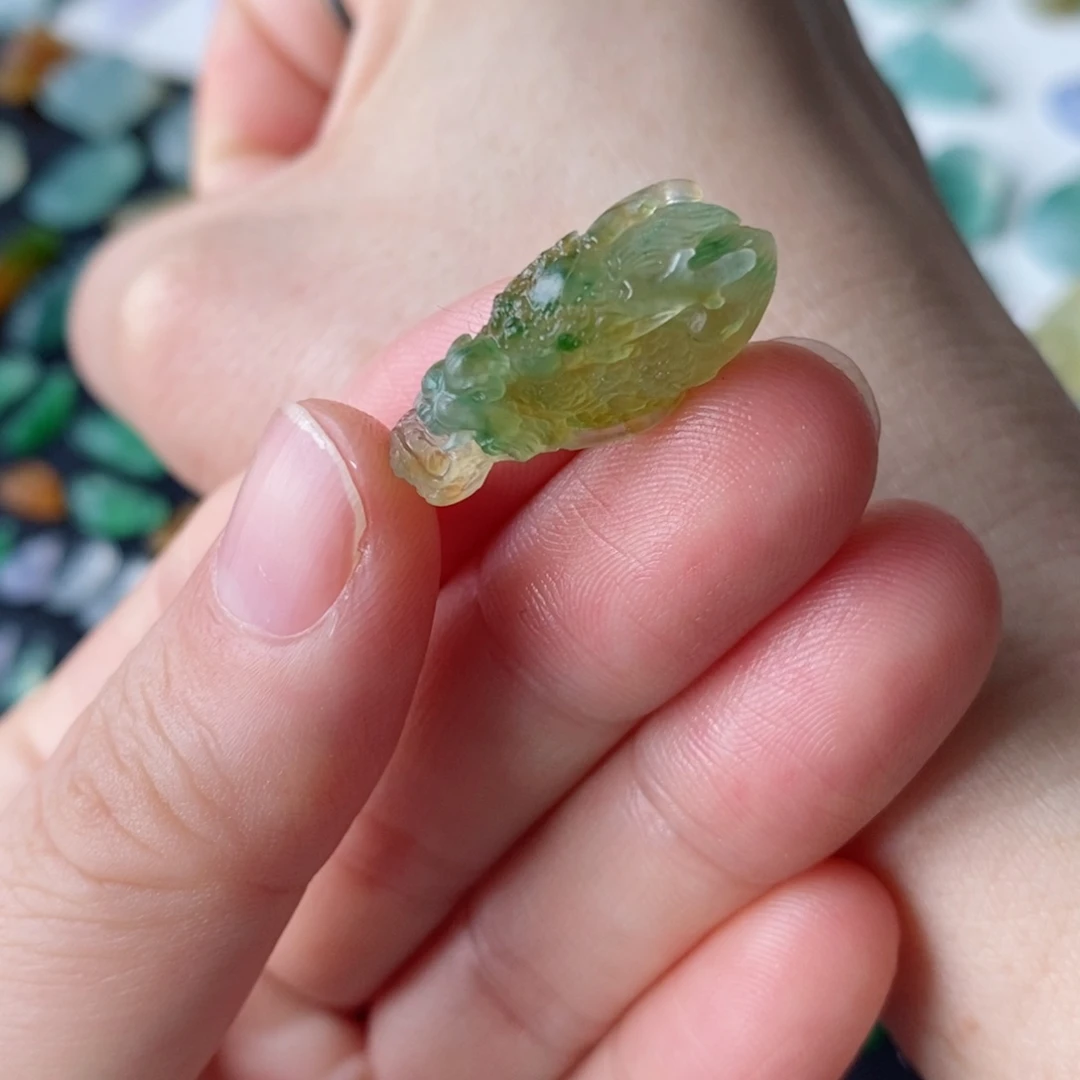 未镶嵌定制翡翠龙头