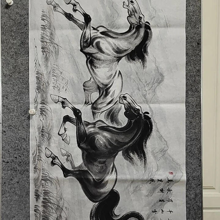 横款周士宸水墨写意骏马图