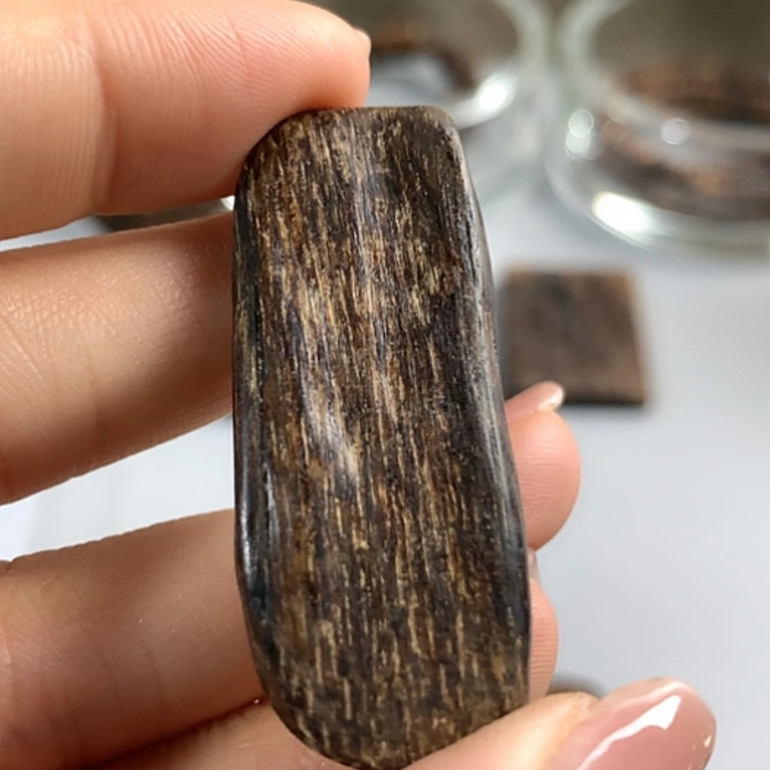 【闪购商品】沉香手串加里曼丹沉香4.1克沉水吊坠