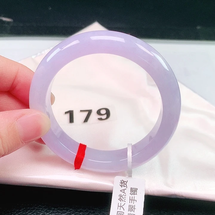 翡翠未镶嵌手镯179