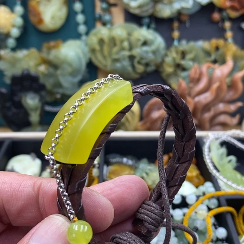 【闪购商品】未镶嵌岫玉手牌