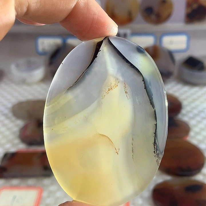 玛瑙/玉髓未镶嵌颈饰
