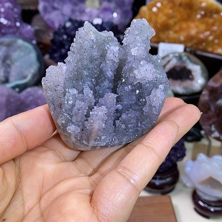 紫晶未镶嵌大型摆件（非配饰）