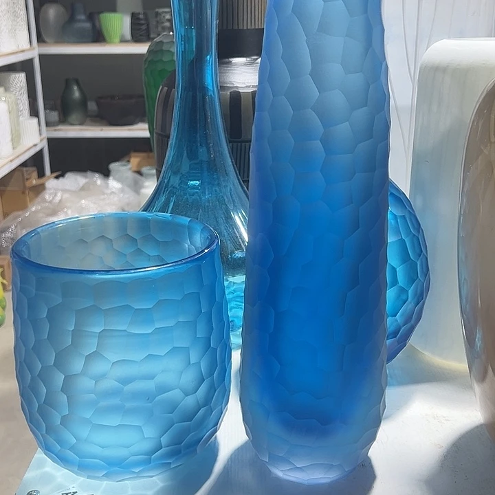 明***明琉璃手工艺品兰色磨刻花瓶花器一对两只