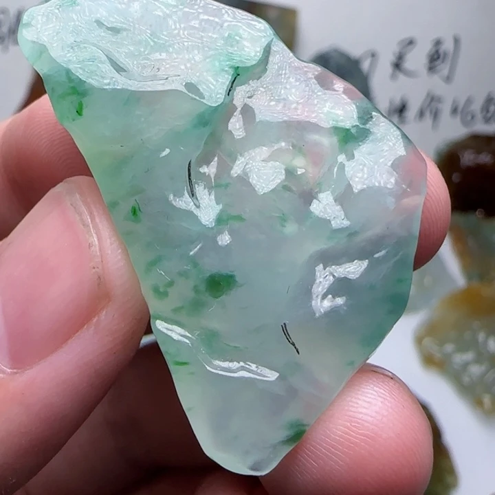 定制翡翠未镶嵌不包工