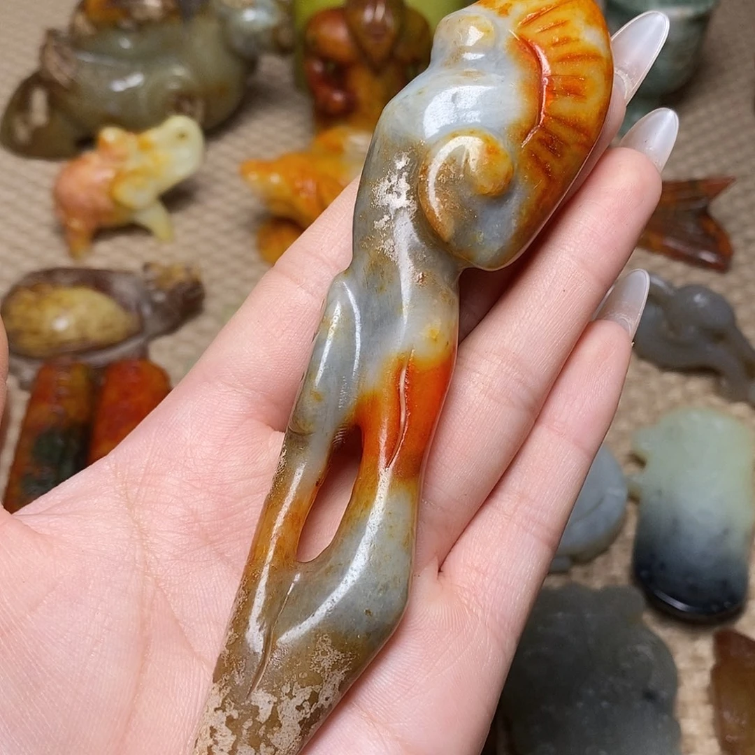 未镶嵌蛇纹石玉颈饰