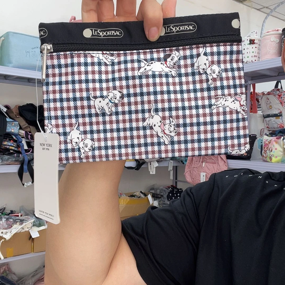 PU化妆包等各种产品和