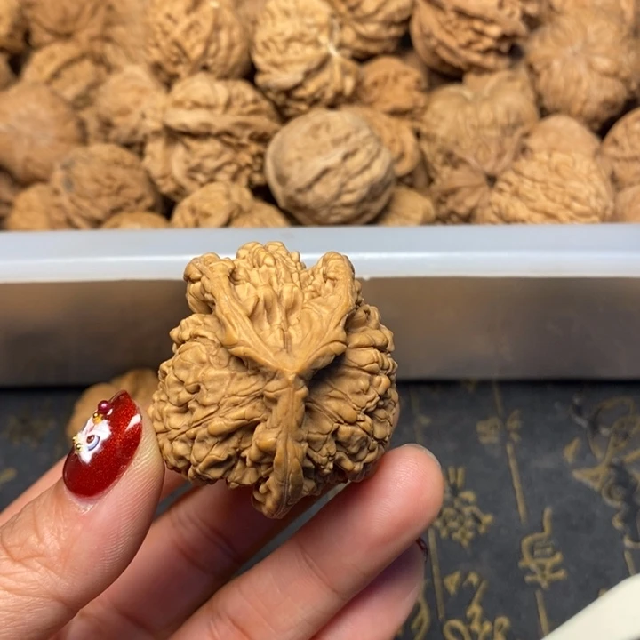 森***）吊坠文玩核桃文玩核桃异形单只