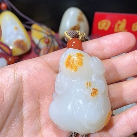 【闪购商品】未镶嵌和田玉挂件善**下