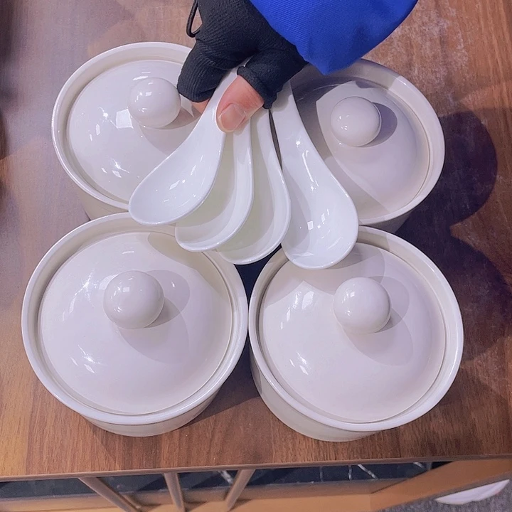 白瓷餐盘餐盘餐盘