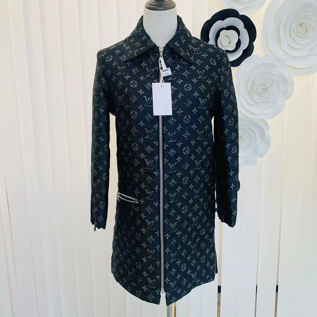 99新 LouisVuitton/路易威登 海囤 J/LV羽绒服36码/ds56914