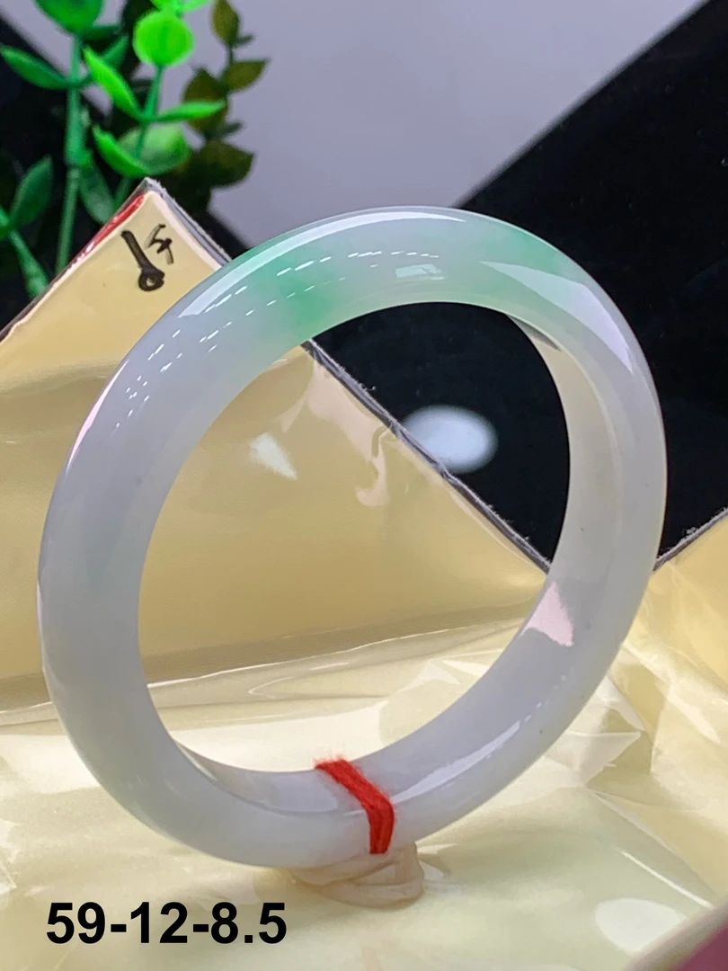 天然缅甸A货翡翠手镯