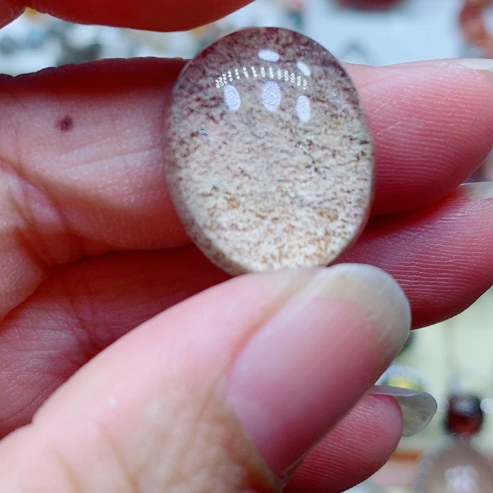 未镶嵌颈饰水晶S****?水晶