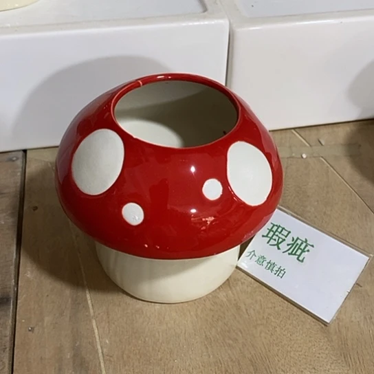 粗砂花盆瑕疵无孔
