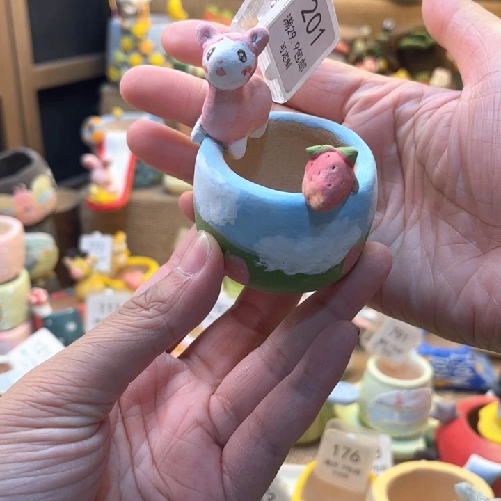 201小羊花盆手绘花盆