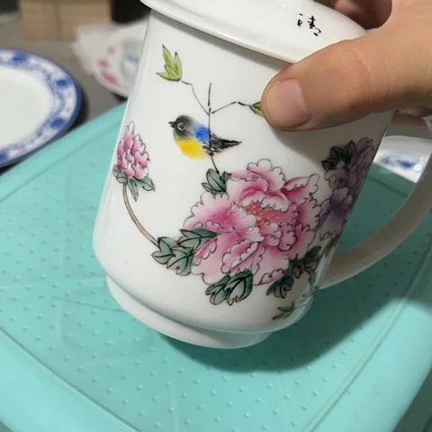 陶瓷手绘办公杯一个