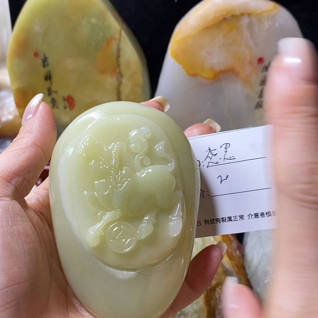 石材感**您古青石手把件