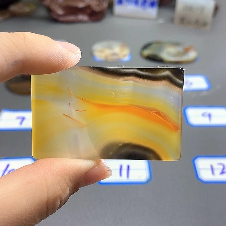 未镶嵌颈饰玛瑙/玉髓