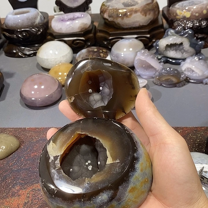 水晶摆件未镶嵌聚宝盆