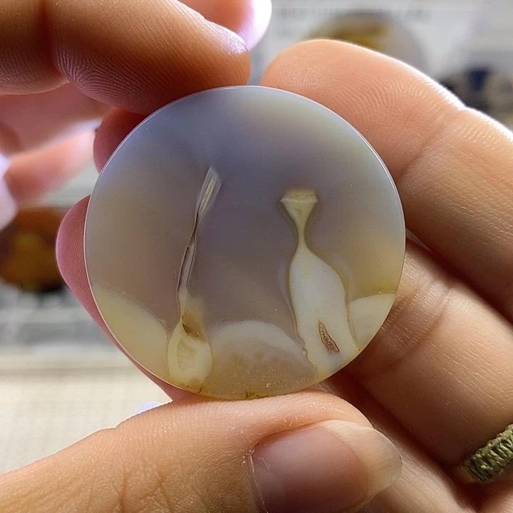 未镶嵌颈饰玛瑙/玉髓