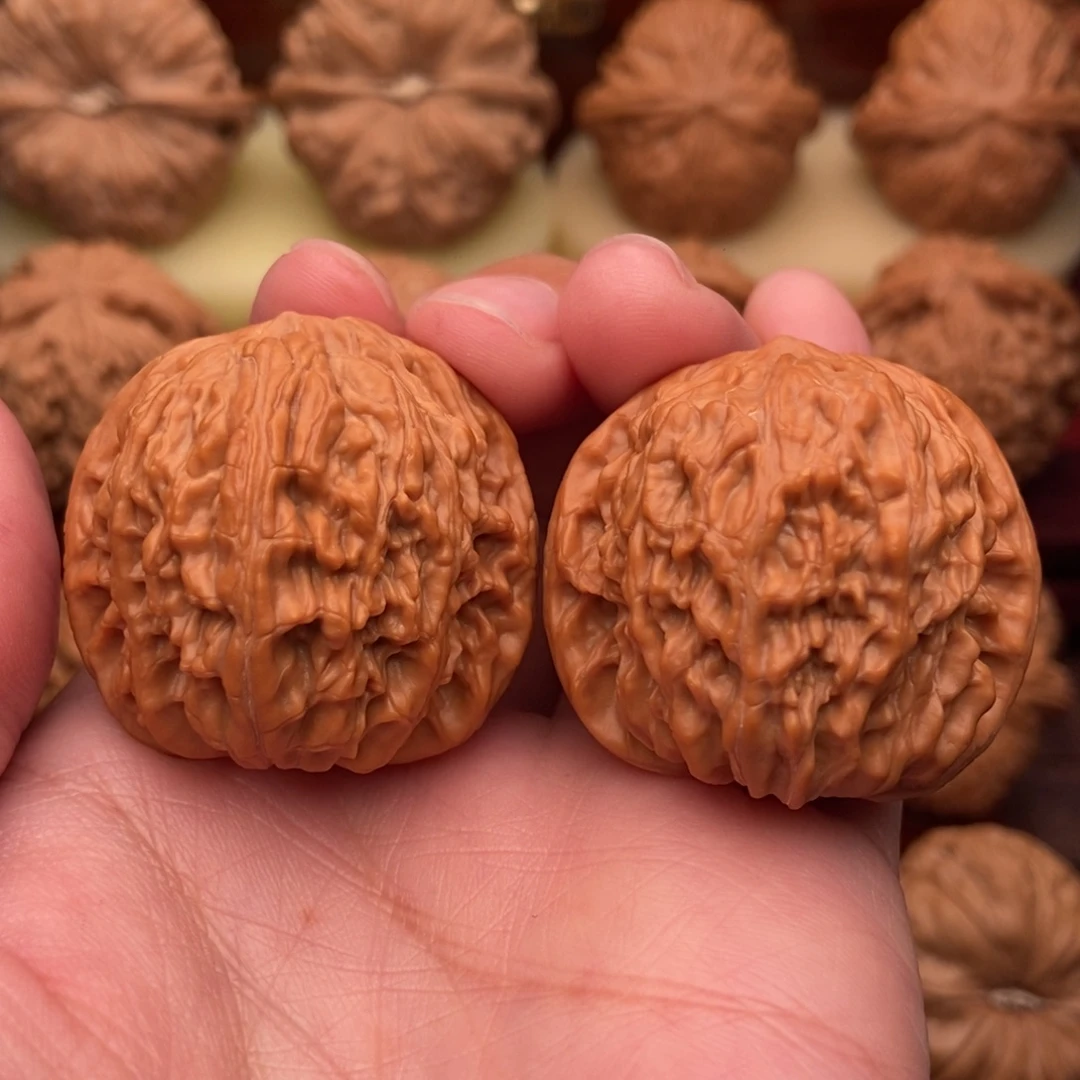 把件文玩核桃精品红皮山地正磨37