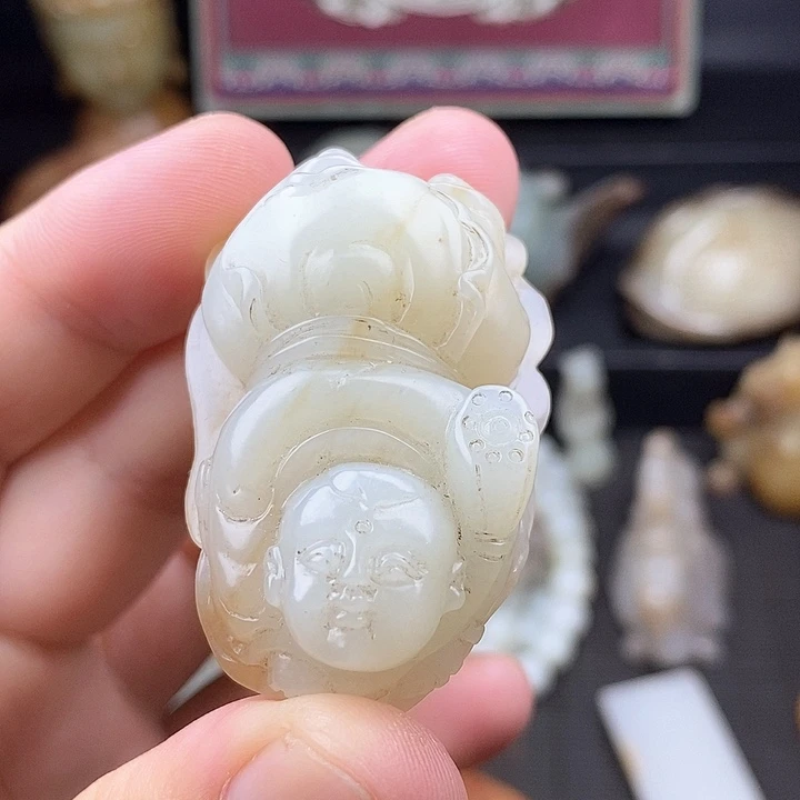 颈饰未镶嵌和田玉