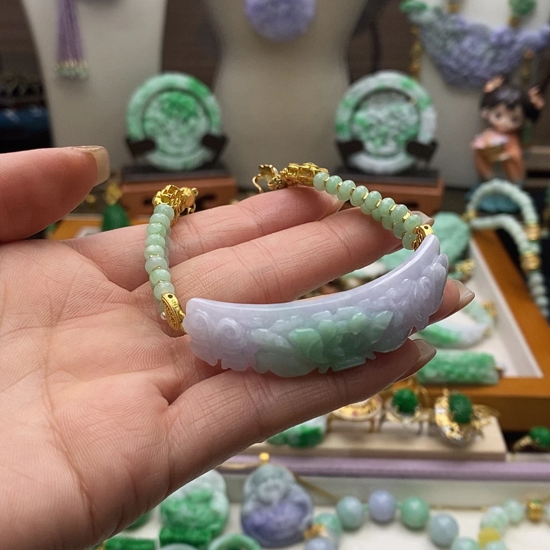 翡翠未镶嵌颈饰天然