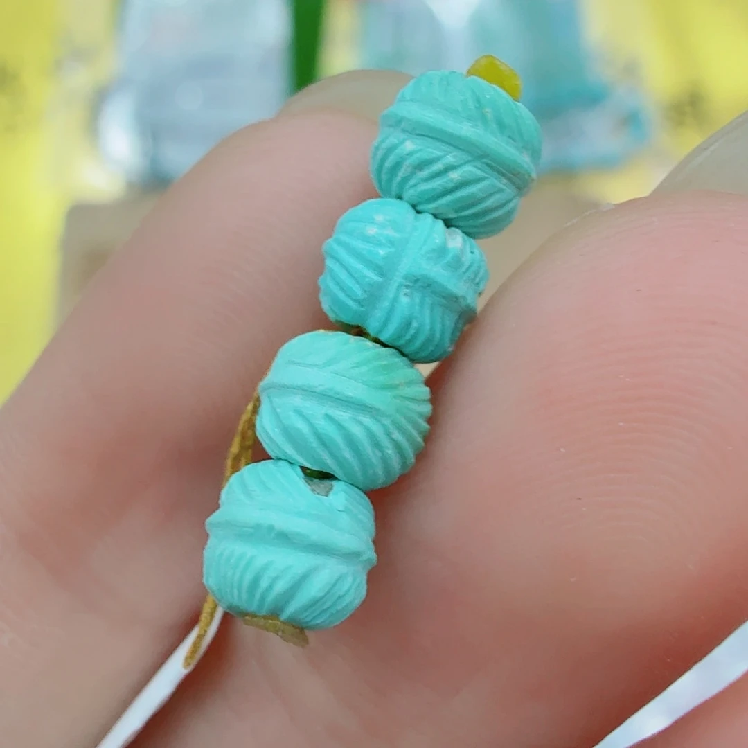 未镶嵌绿松石珠宝奇石