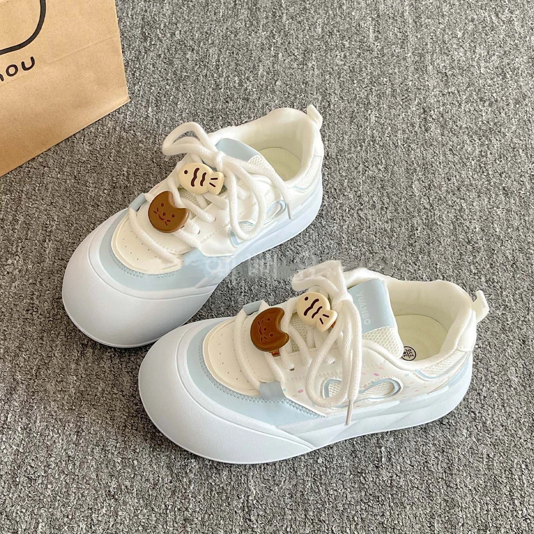 泡芙小白鞋女2025夏季新款厚底增高配裙子休闲透气学生面包鞋