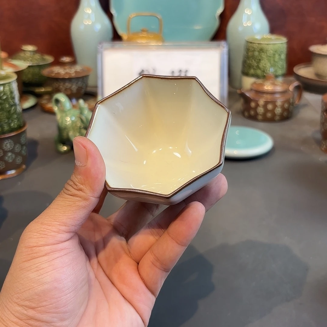 瓷片龙泉青瓷龙泉青瓷