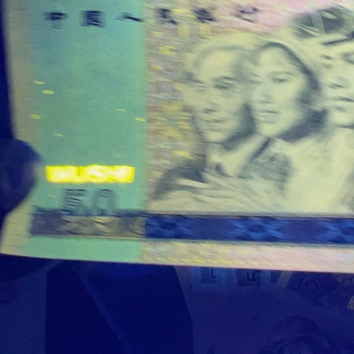 黄金瀑布超强荧光