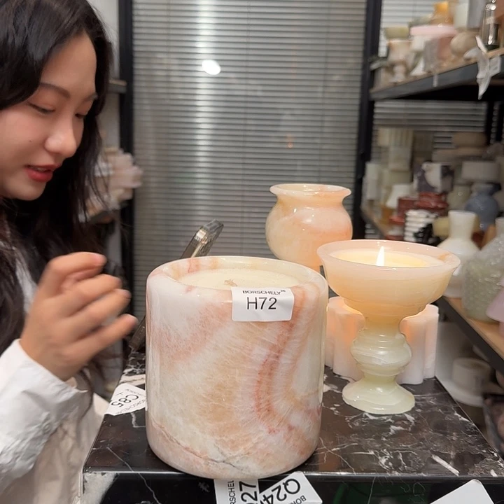 H72。           薪。