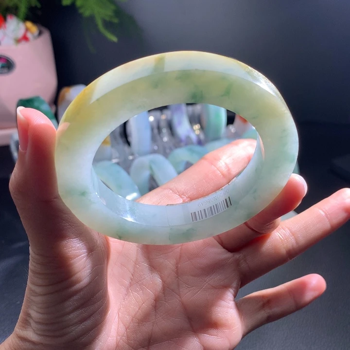 未镶嵌手镯定制翡翠