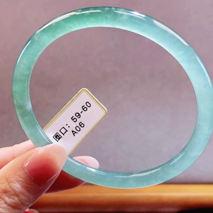 翡翠未镶嵌手镯翡翠手镯29