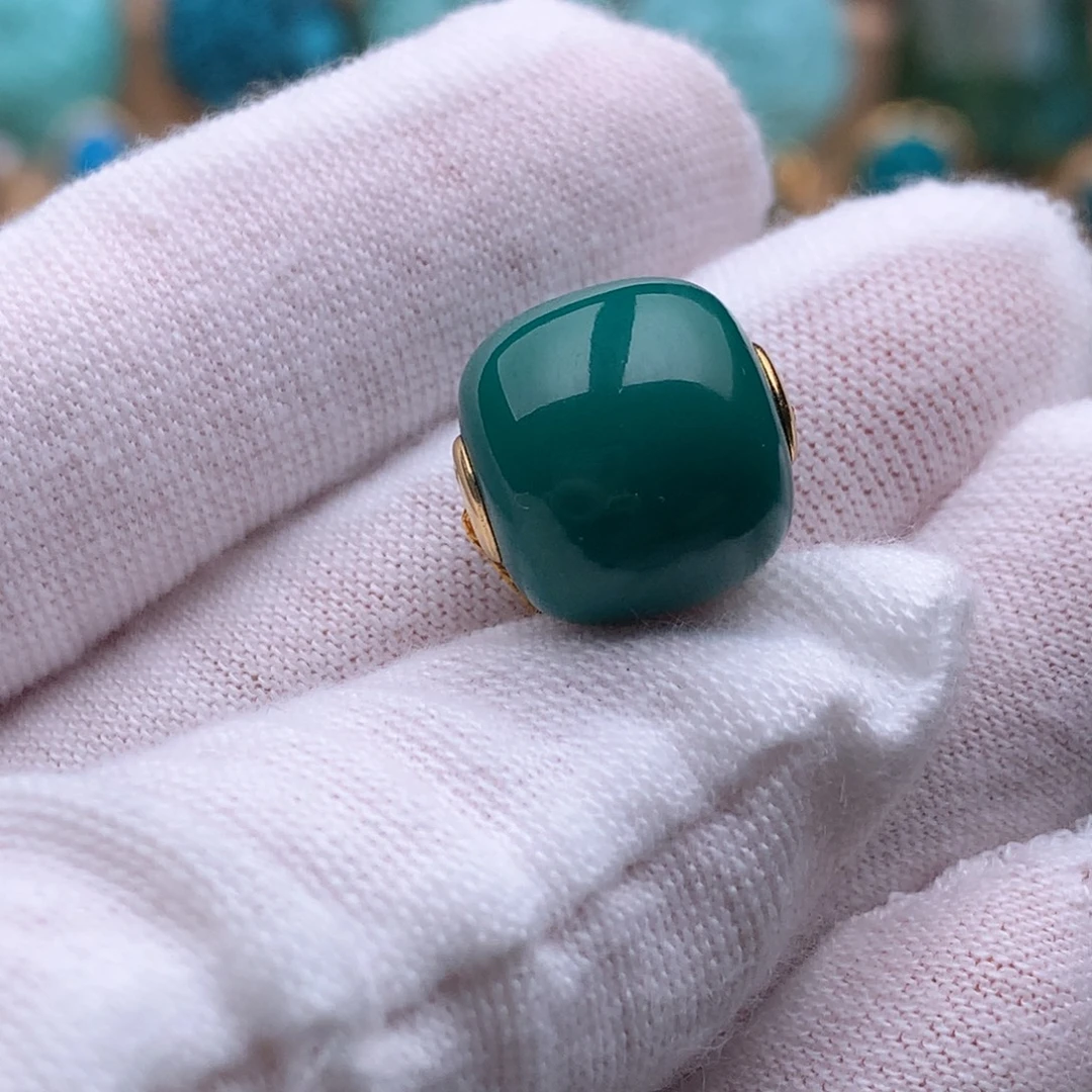 绿松石未镶嵌珠宝奇石13.3mm